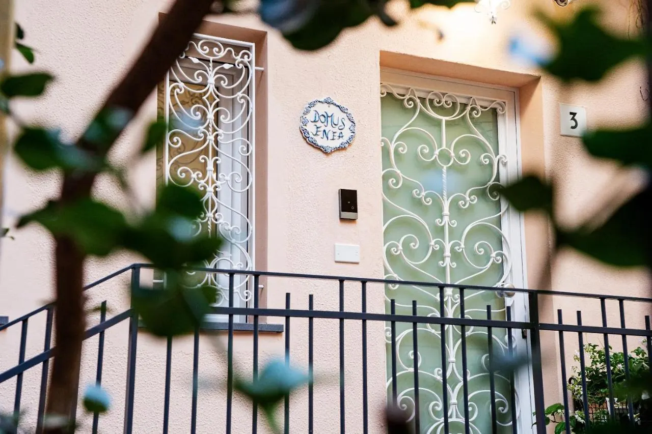 Domus Enea Lägenhet Taormina Italien