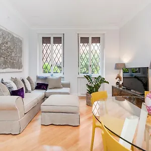  Apartment Lovatelli Al Campidoglio Italy